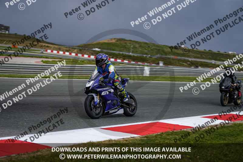 cadwell no limits trackday;cadwell park;cadwell park photographs;cadwell trackday photographs;enduro digital images;event digital images;eventdigitalimages;navarra;no limits trackdays;peter wileman photography;racing digital images;trackday digital images;trackday photos